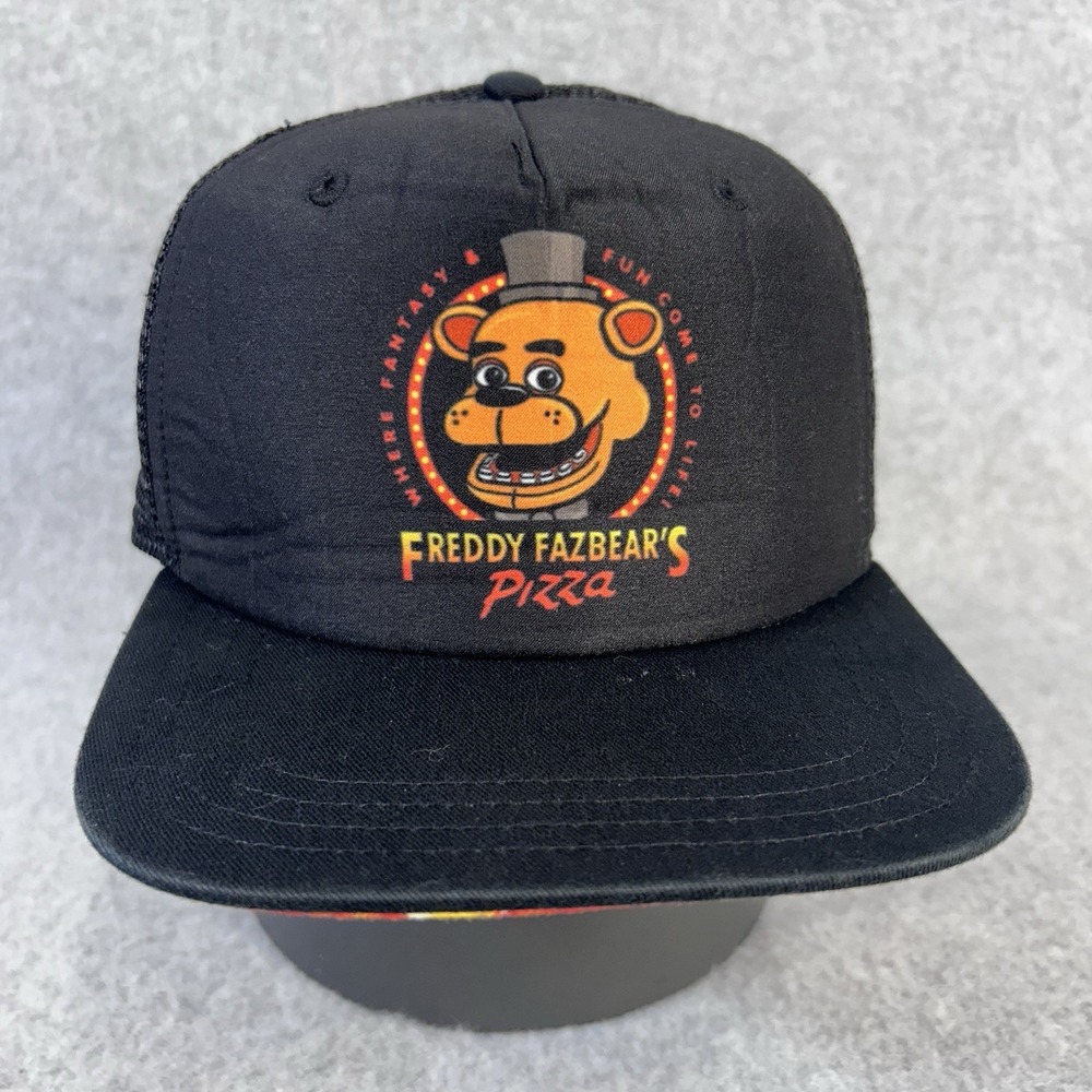 Five Nights at Freddy's Freddy Fazbear's Pizza Trucker Hat Snapback Black Youth